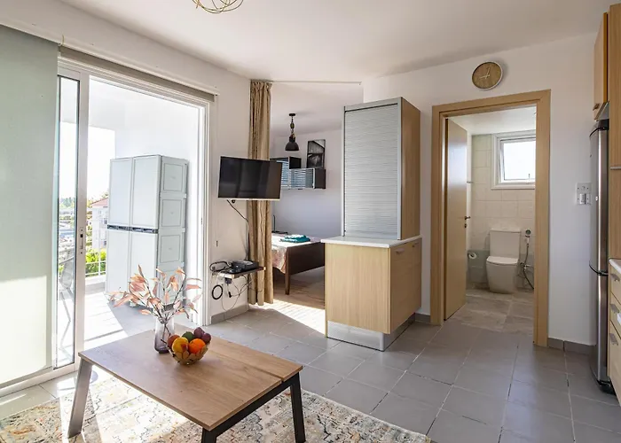 Lejlighed Cosy At Lykavitos *